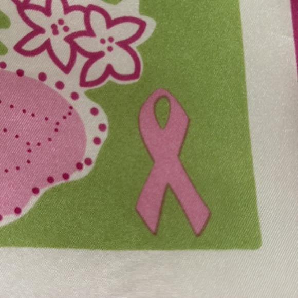 Lilly Pulitzer Pink 100% Silk Scarf Excellent Condition - Picture 6 of 9